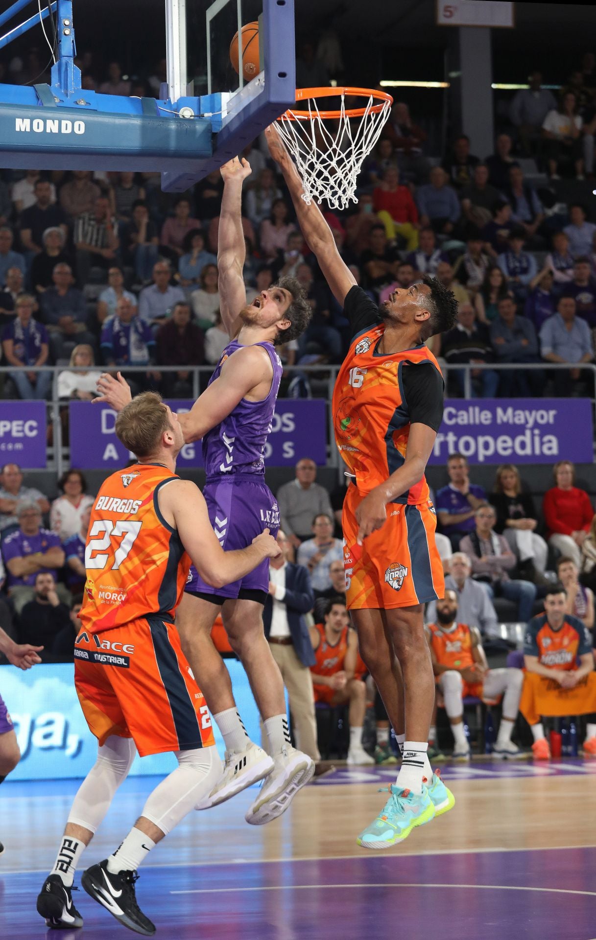Súper Agropal Palencia 81-68 CB Morón