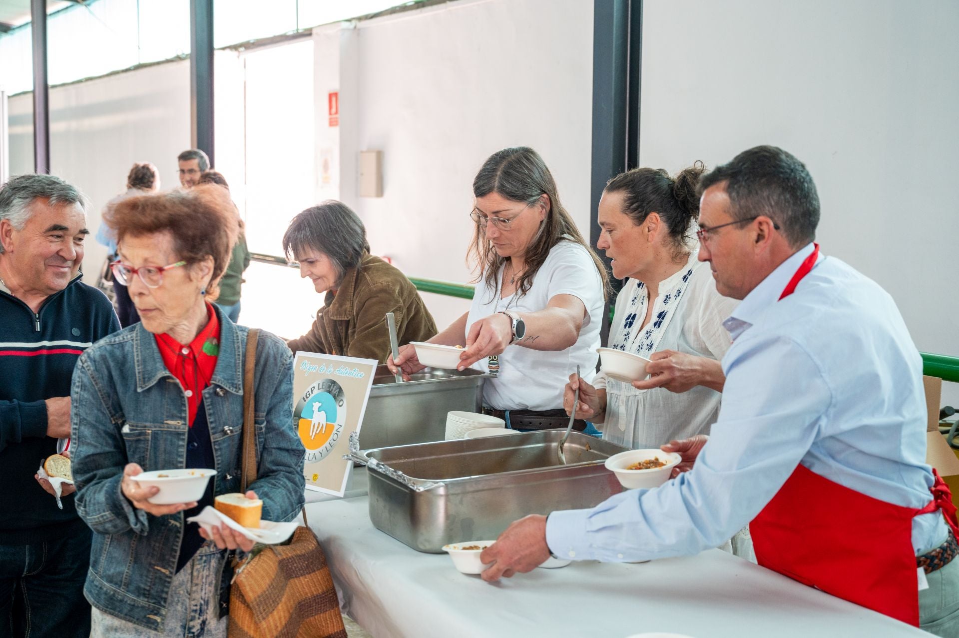 Caldereta gratis de lechazo churro