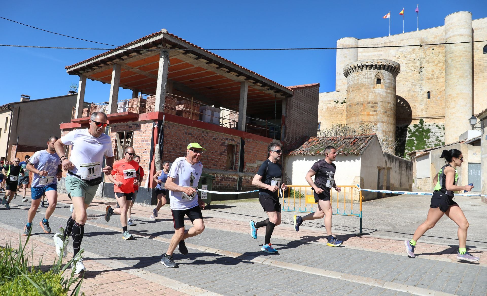 Así ha sido la carrera Entre Castillos con más de 200 participantes