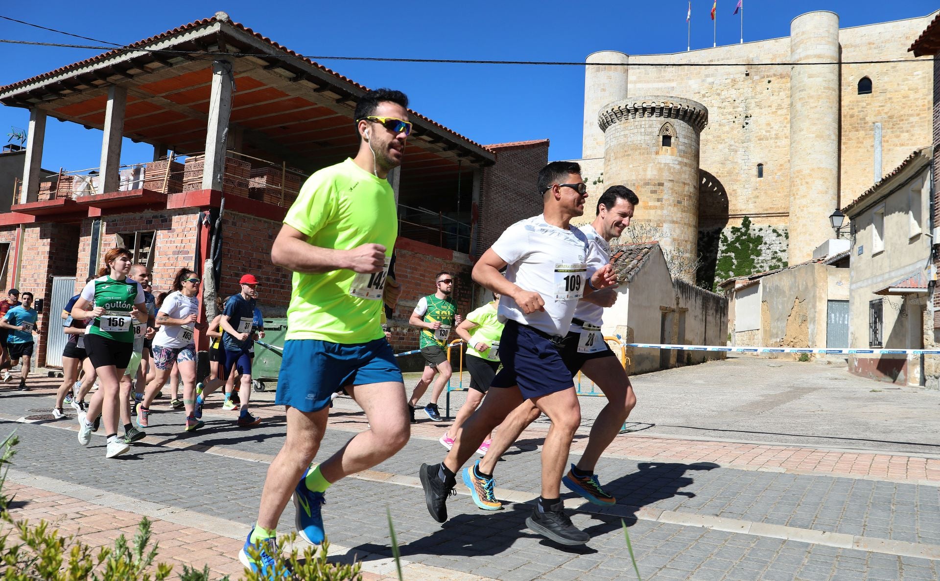 Así ha sido la carrera Entre Castillos con más de 200 participantes
