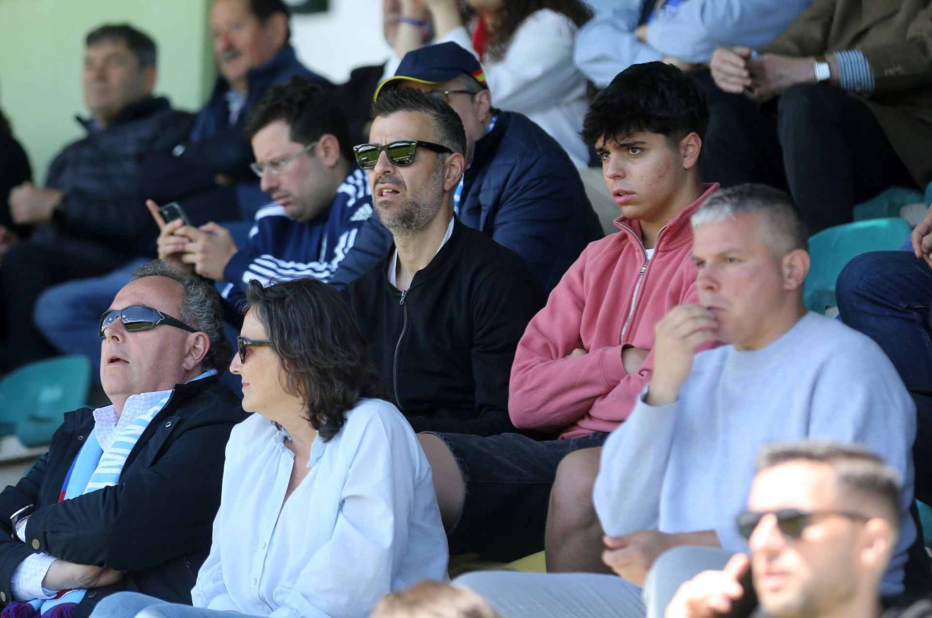 Búscate en La Albuera durante el Segoviana vs Barakaldo