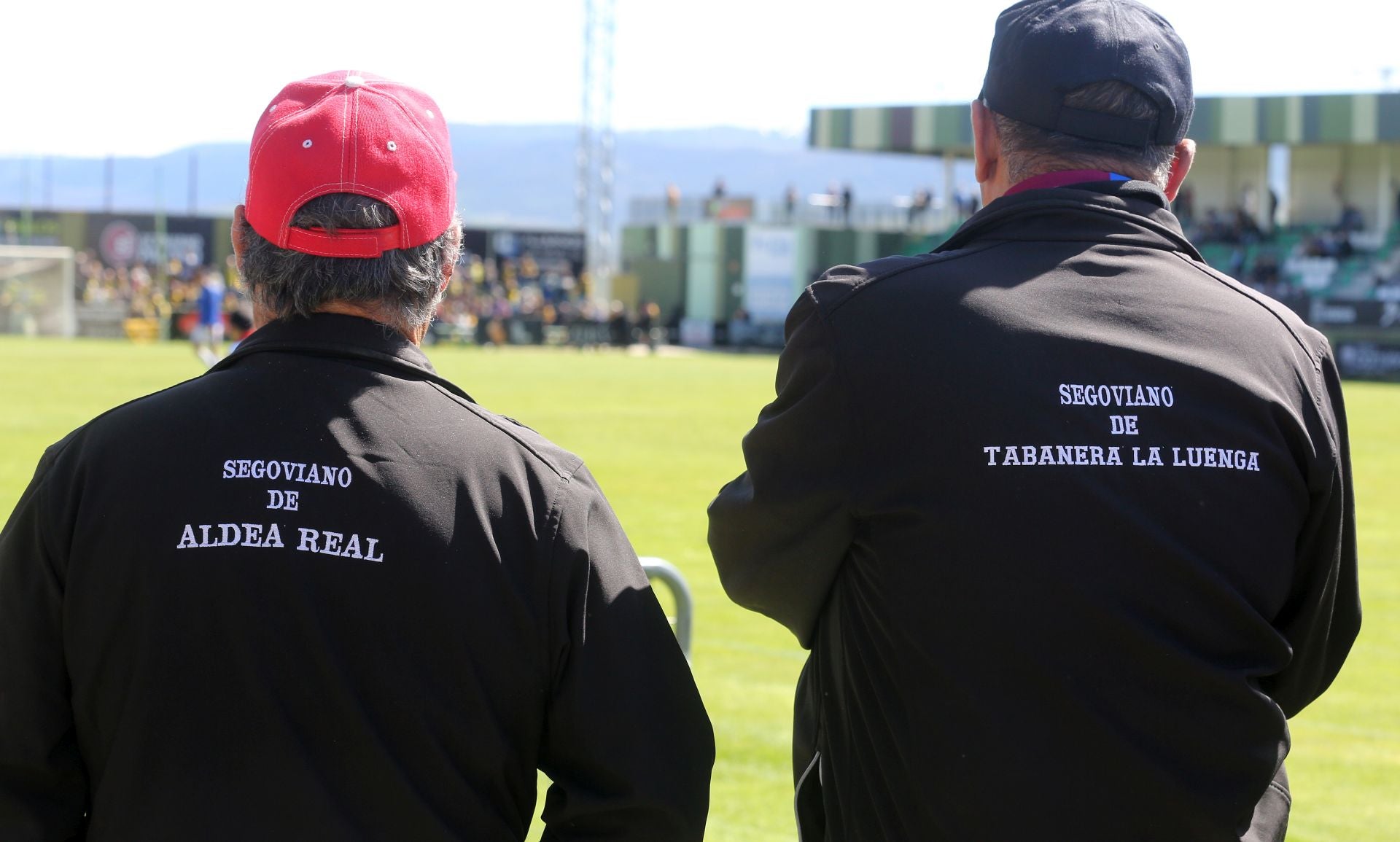 Búscate en La Albuera durante el Segoviana vs Barakaldo