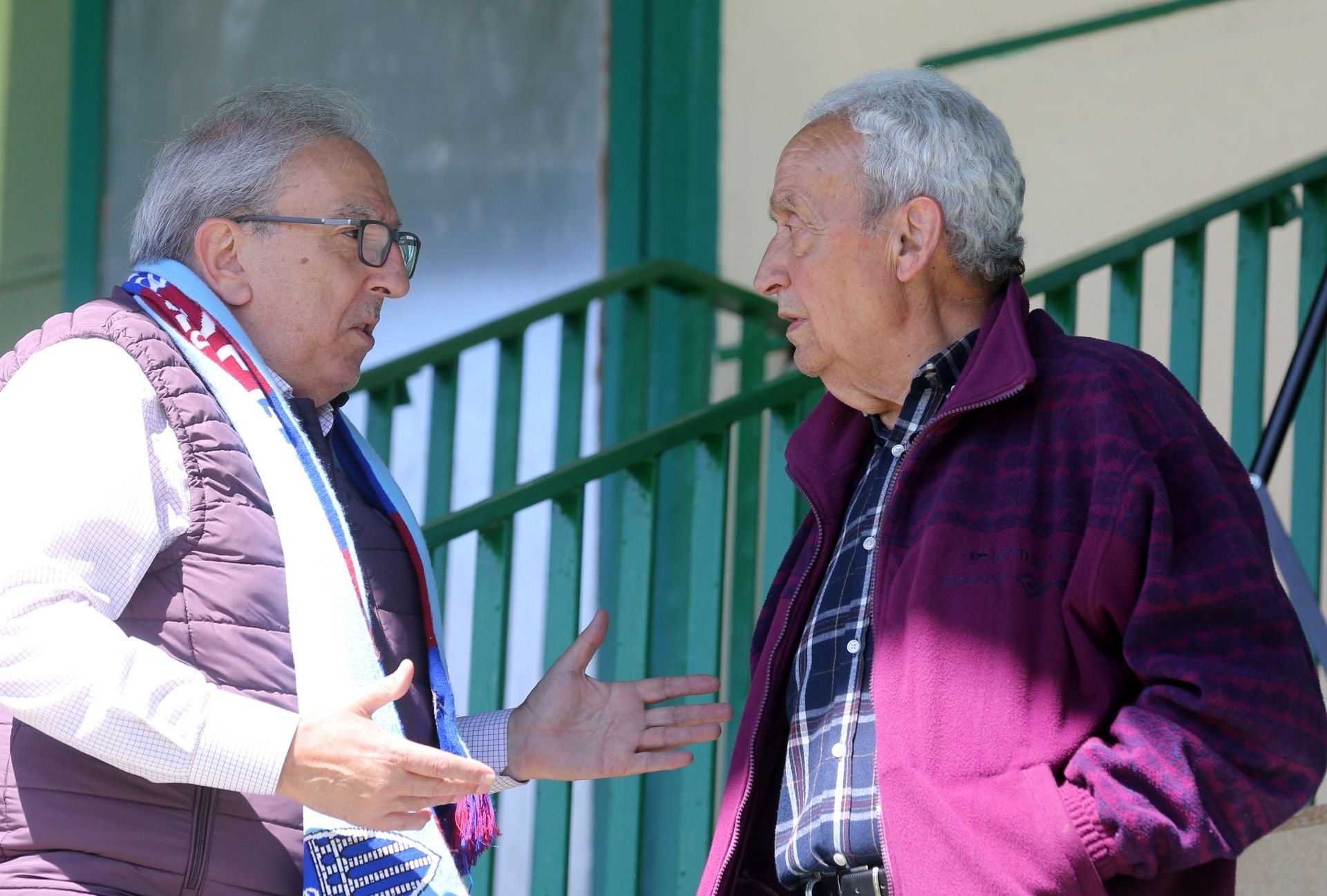 Búscate en La Albuera durante el Segoviana vs Barakaldo