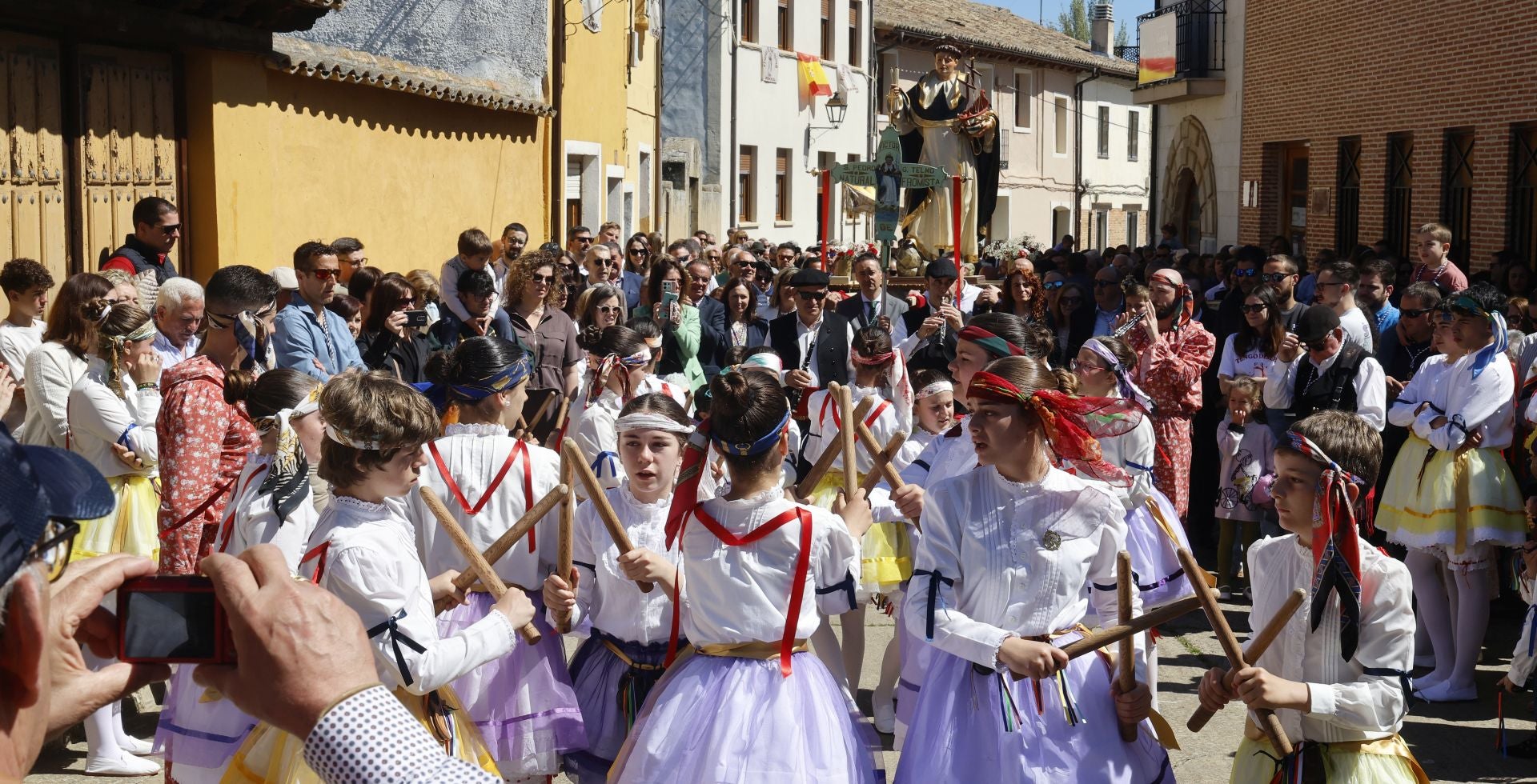 Frómista vibra con la procesión por San Telmo