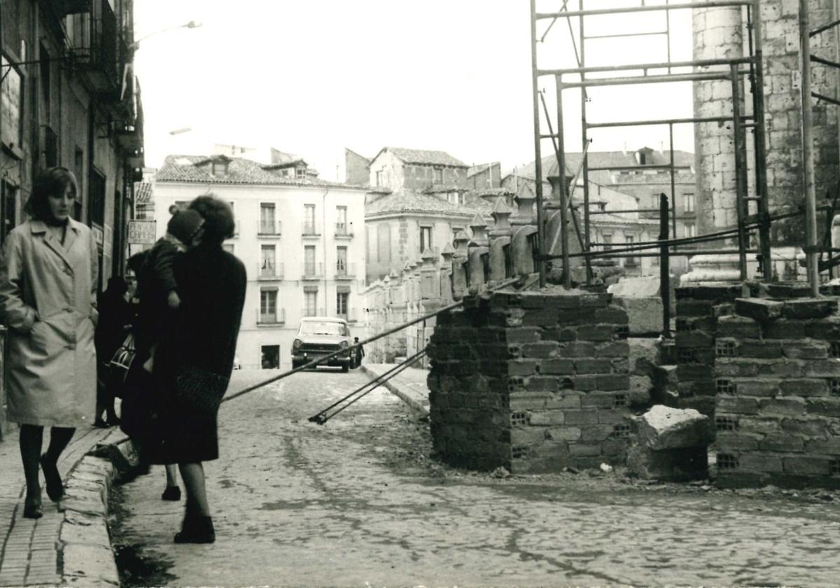 La calle de 'los tres coños' de Valladolid