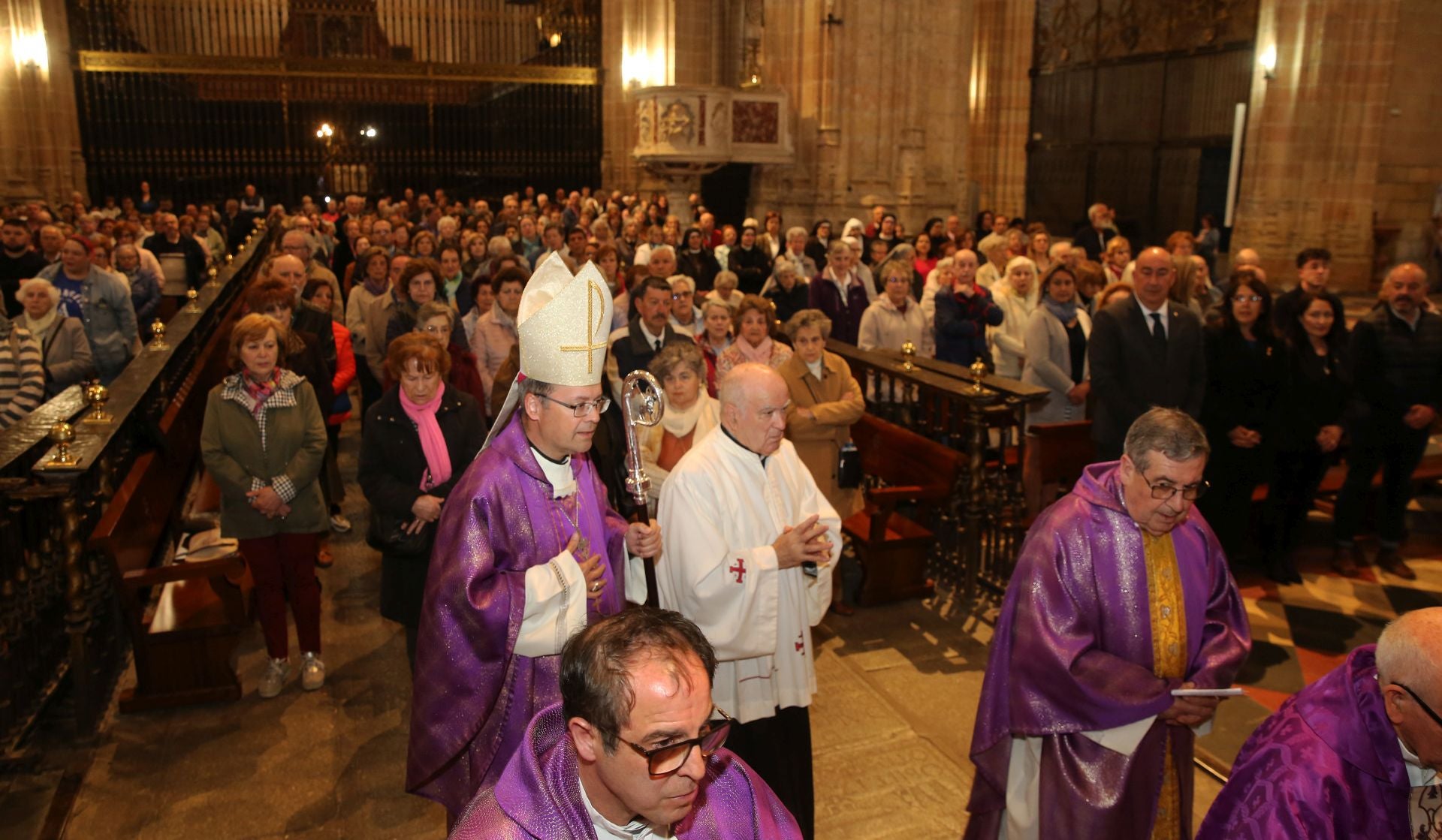 Funeral diocesano en Segovia por el papa Francisco