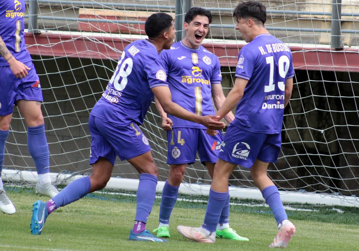 El Palencia Cristo se aferra al sueño del 'play-off'