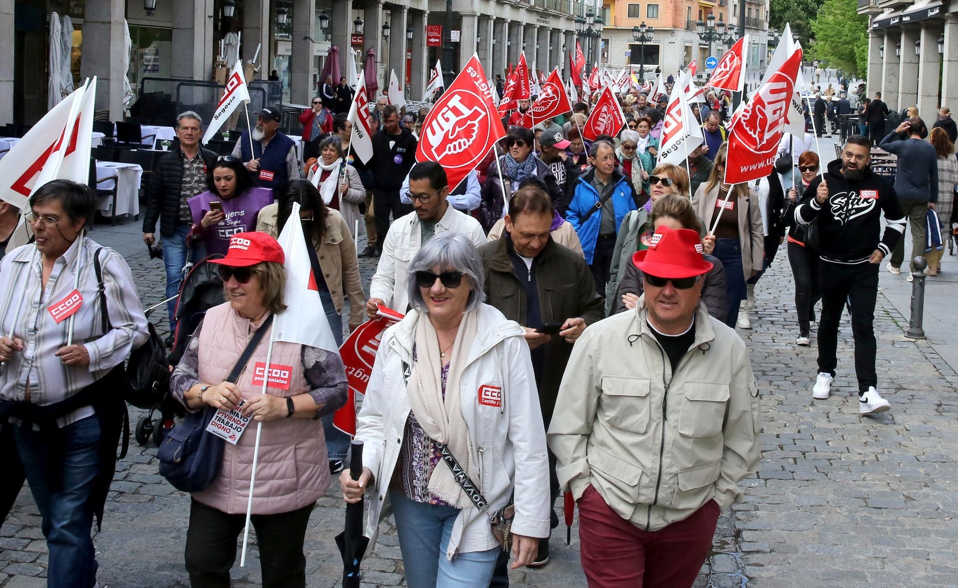 Fotografías de la manifestación del Primero de Mayo en Segovia