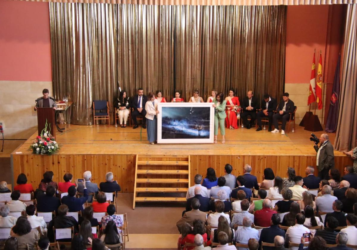 Pregón de las fiestas de Villabrágima a cargo del director de fotografía y miembro de la Academia de Cine, Víctor Hugo Martín.