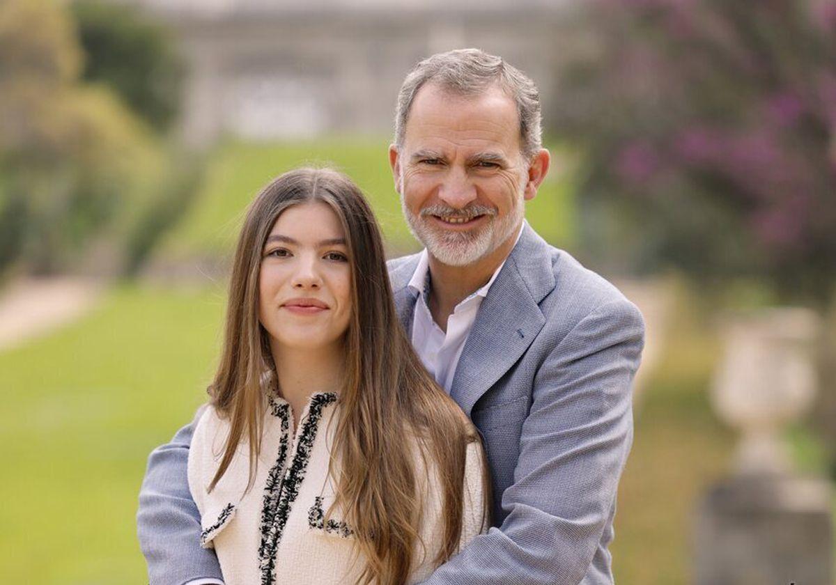 El Rey Felipe VI condecora a la Infanta Sofía por su 18 cumpleaños | El  Norte de Castilla