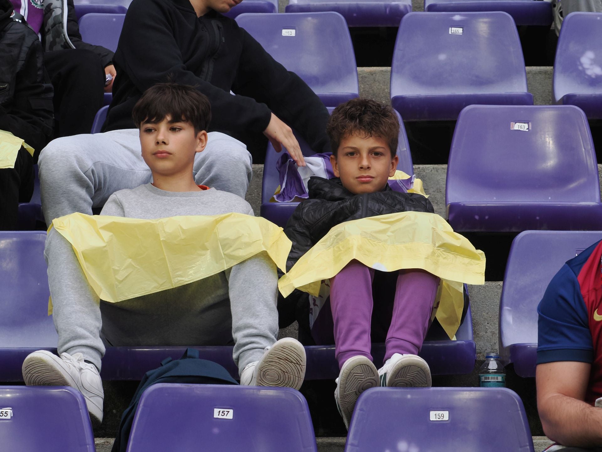 Búscate en la grada del Real Valladolid - FC Barcelona (2/5)