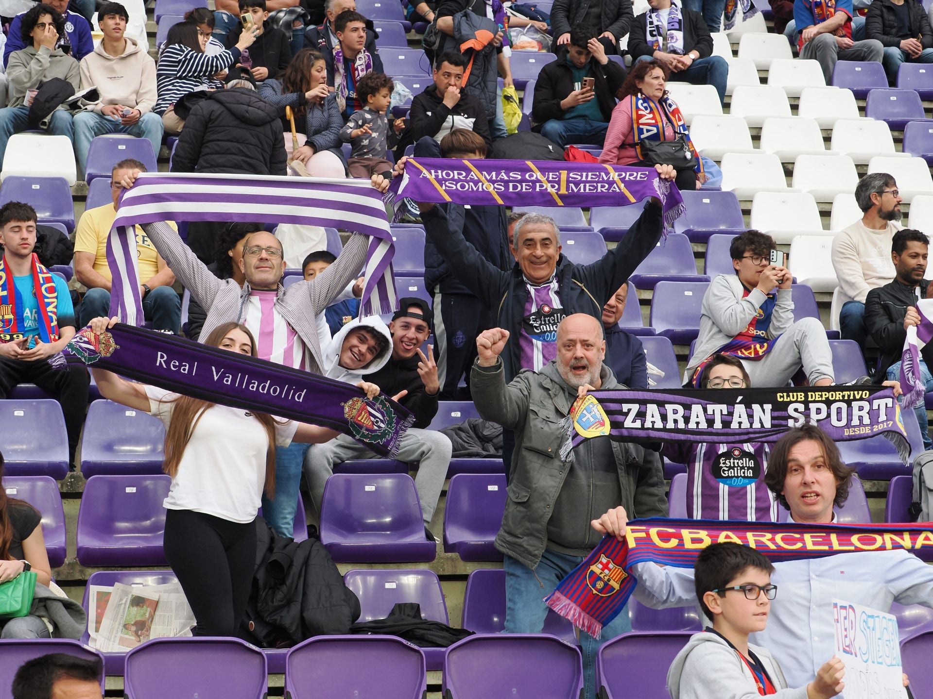 Búscate en la grada del Real Valladolid - FC Barcelona (4/5)