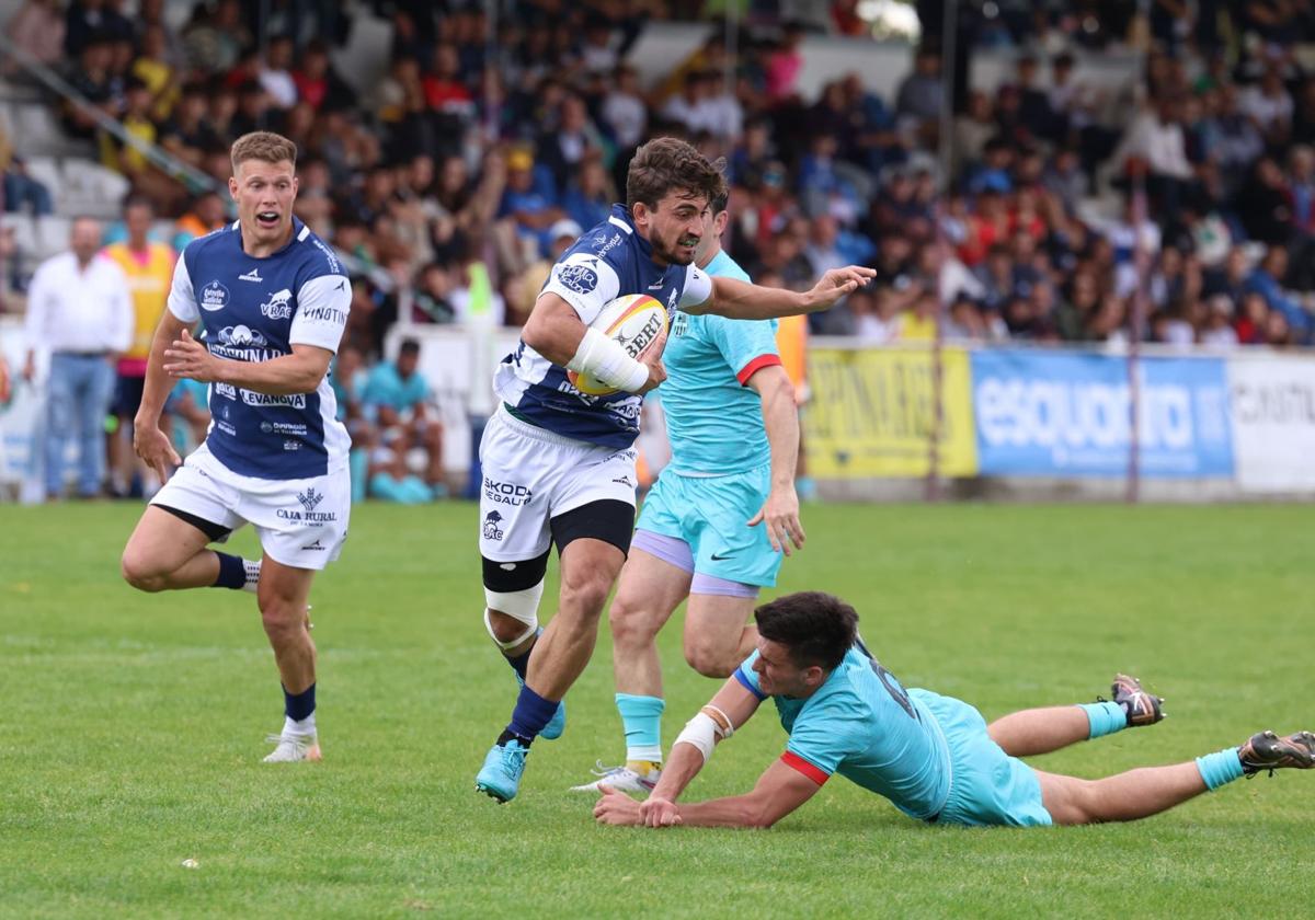 Estampida azulona del VRAC hacia la semifinal