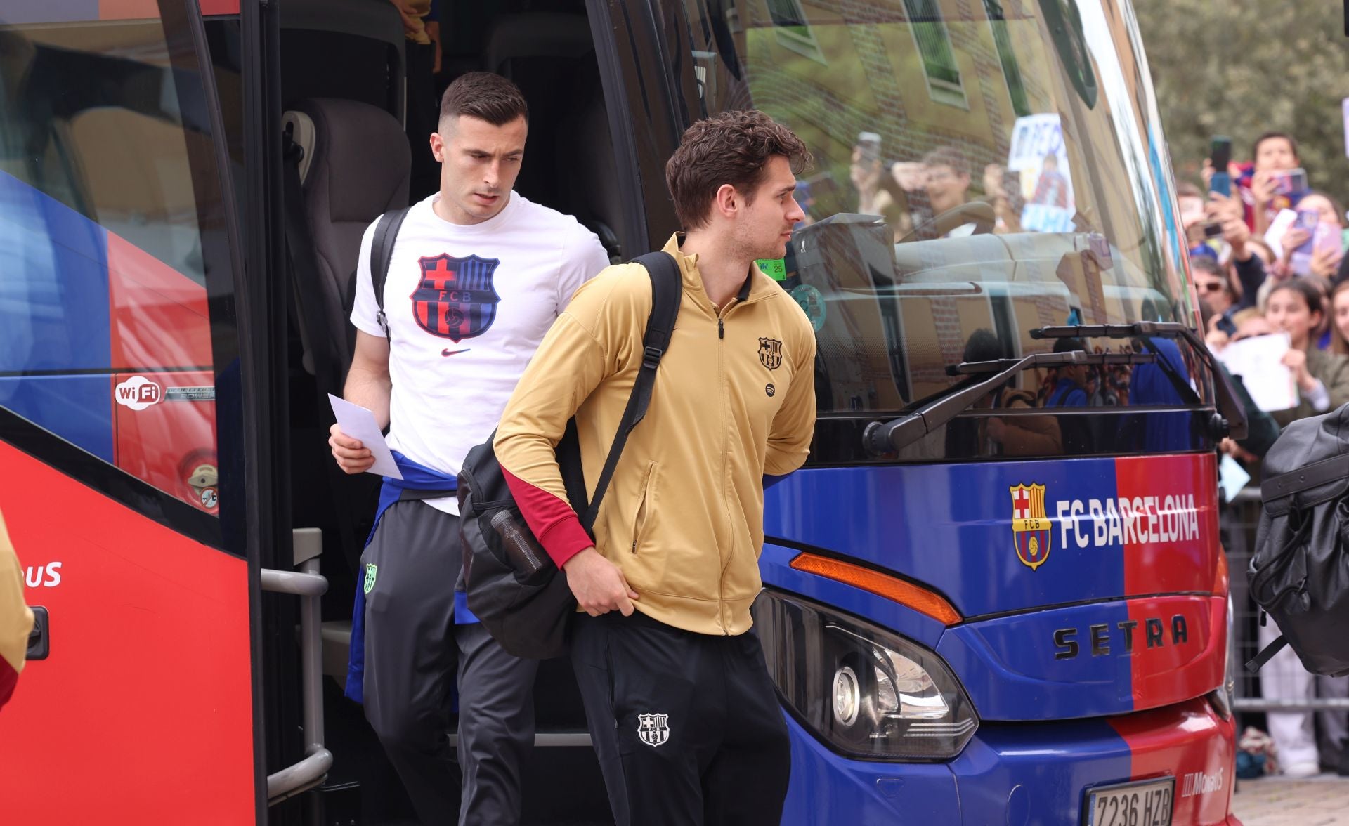 Llegada de los jugadores del Barça al hotel de Valladolid