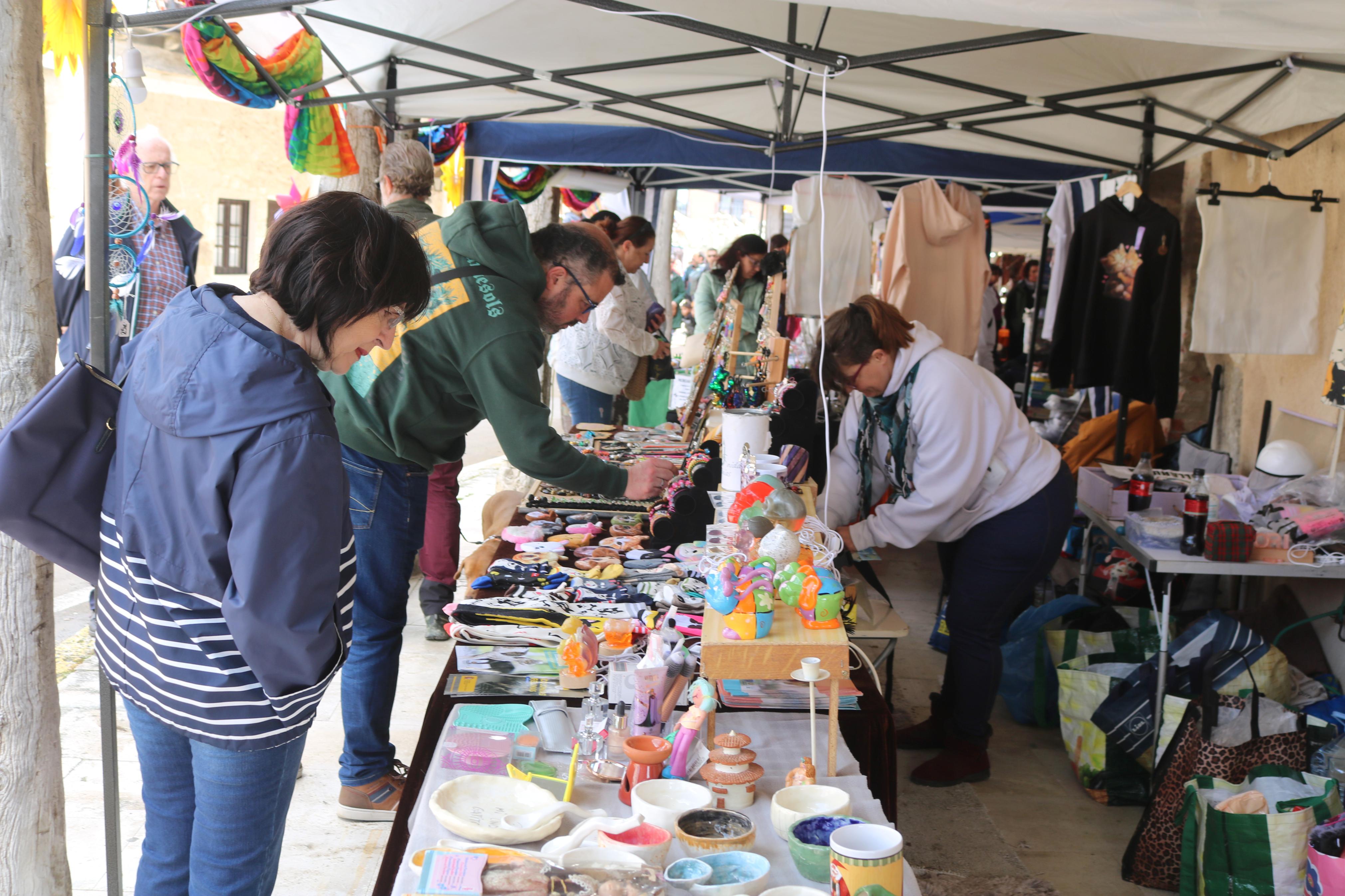 XIV Mercado de la Flor en Ampudia