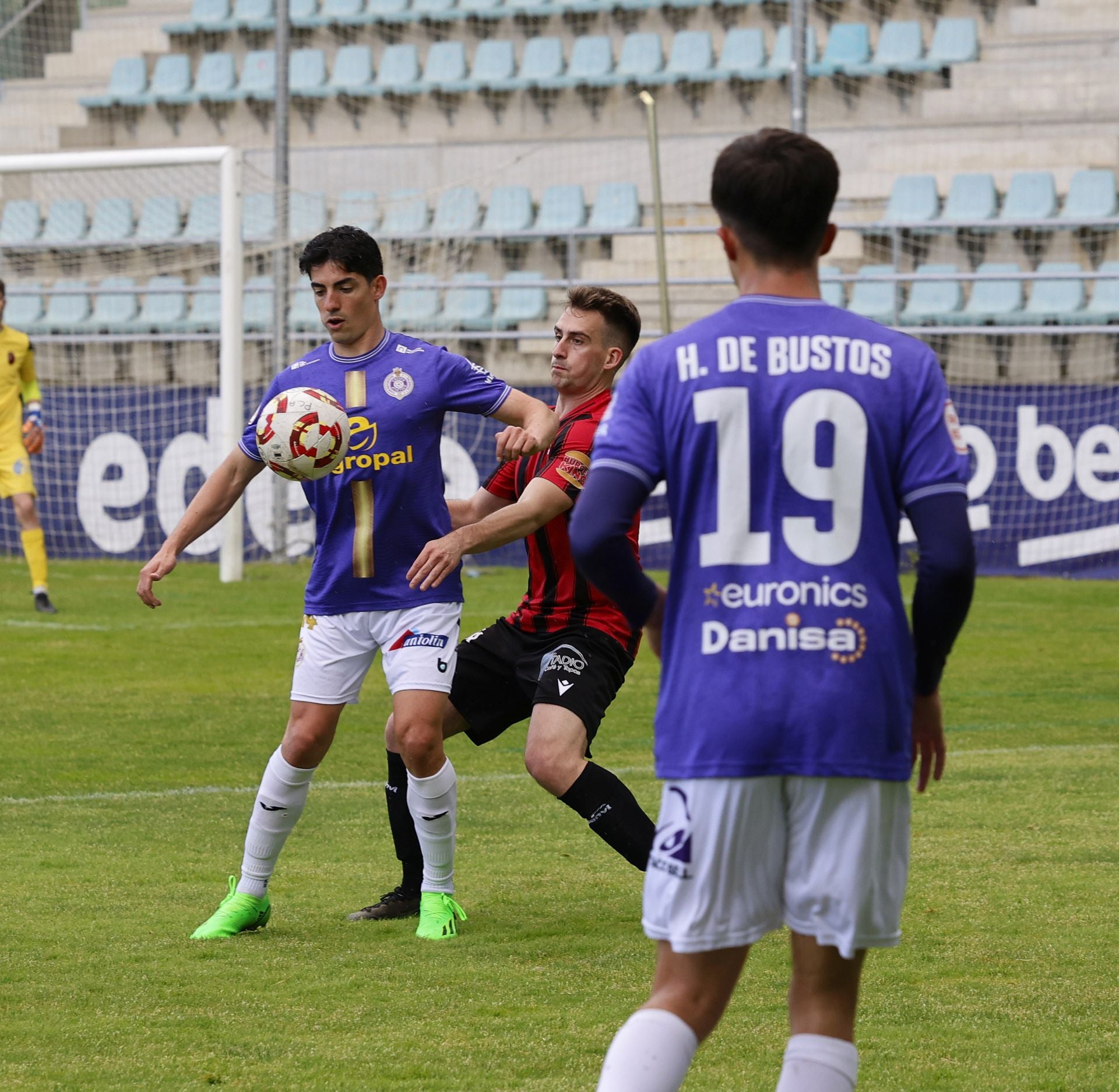 Palencia Cristo 4-1 CD Laguna