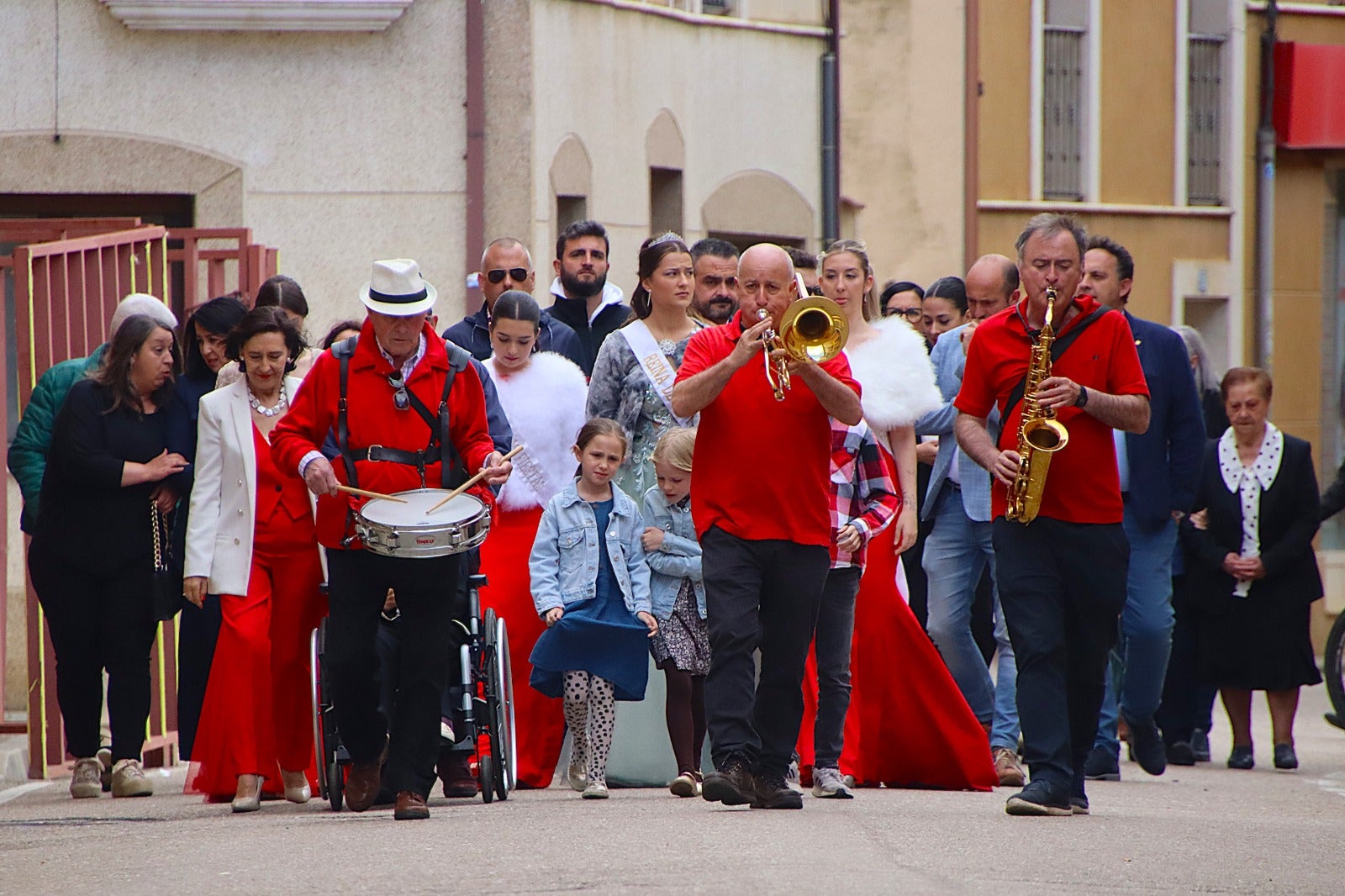 Teresa Mancho Cuadrado, de 93 años, recibe el homenaje de Villabrágima