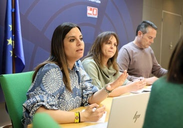 El PSOE se atranca en las Cortes: dos secretarías de comisiones perdidas se suman al 'caso micro abierto'