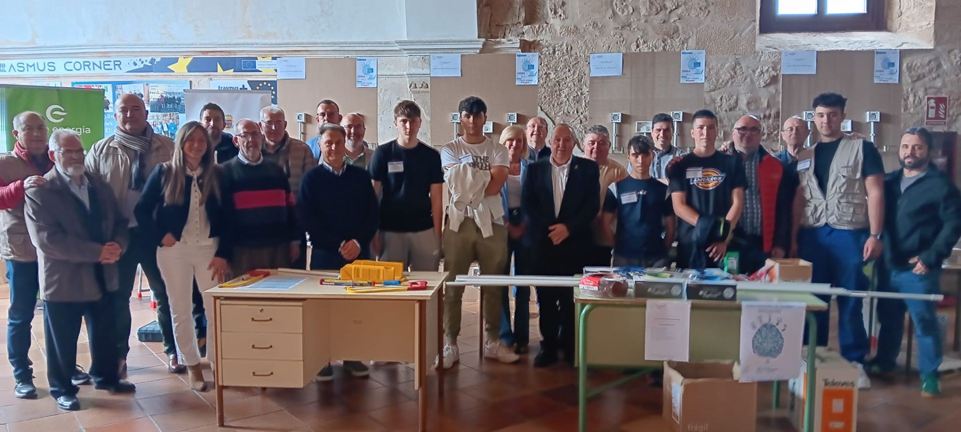 Concurso de sobretensiones, automáticos y tomas de corriente en Aguilar