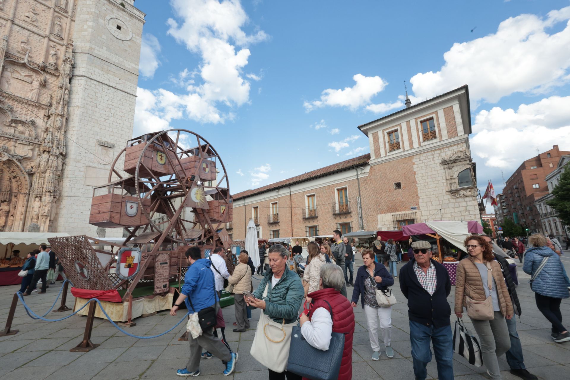 Las imágenes del Mercado Castellano en Valladolid