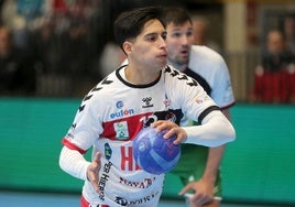 Pancho Ahumada, durante uno de los últimos partidos del BM Nava.