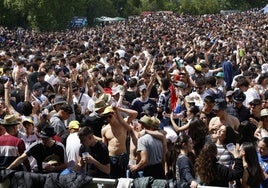 La fiesta de la ITA abarrota el parque Ribera Sur de jóvenes