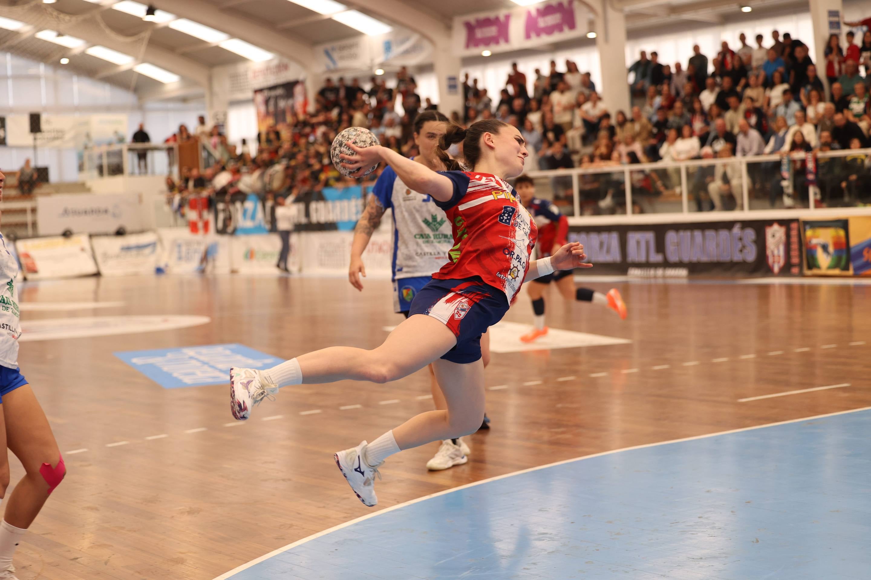La derrota del Aula ante el Atlético Guardés, en imágenes