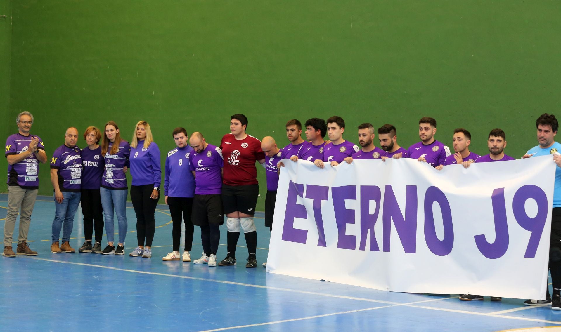 El sentido homenaje a Jonatan Rubio, en imágenes
