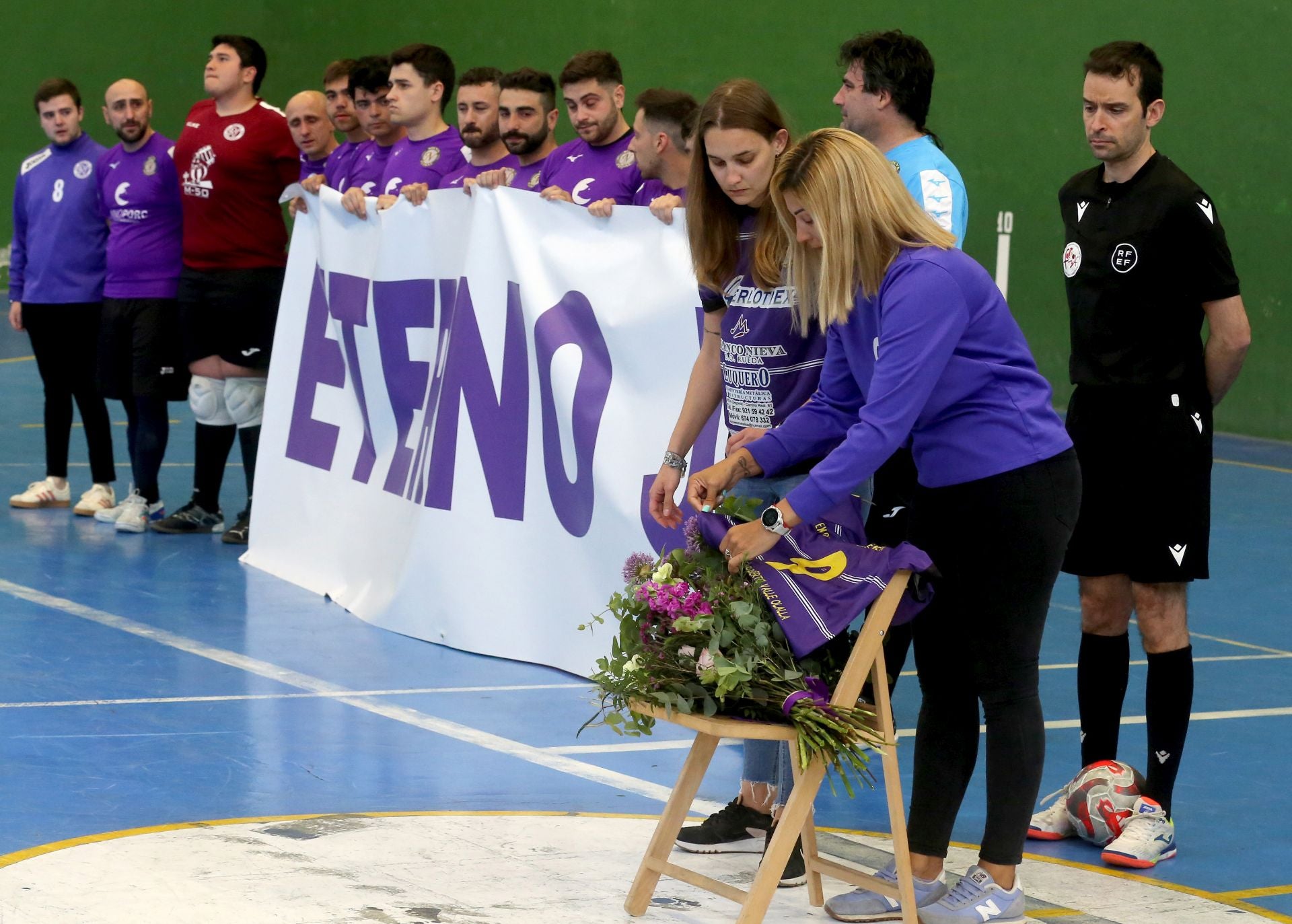 El sentido homenaje a Jonatan Rubio, en imágenes