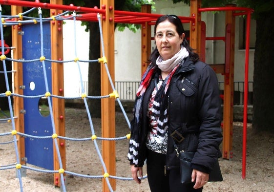 María Ángeles Chamorro trabaja de Ayudante Técnico Educativo en la provincia de Segovia.