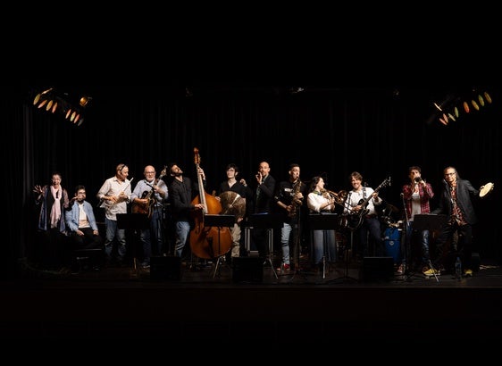 Varios integrantes de jazz de la UVA fundado en 2023.
