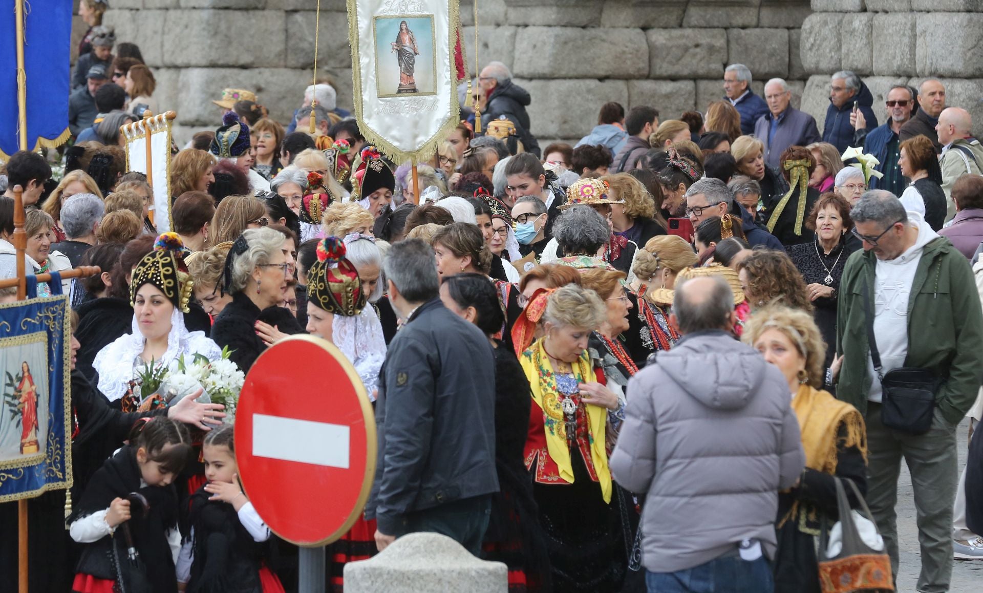 La romería de las aguederas de la provincia, en imágenes