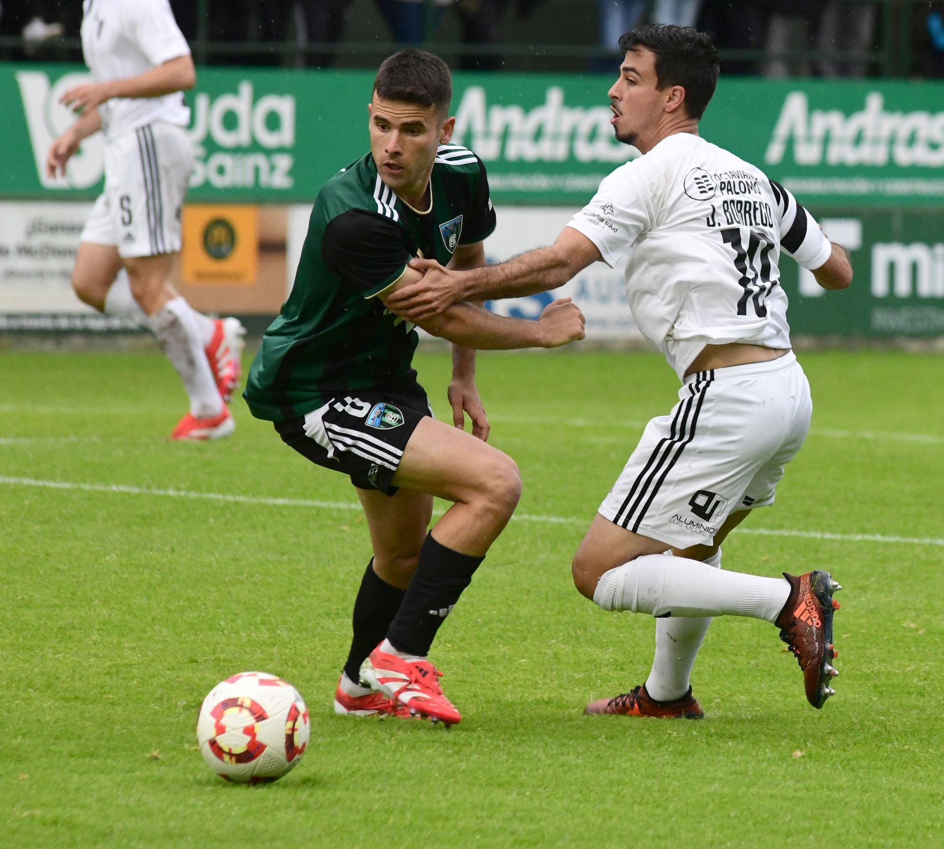 Fotos del partido entre el Sestao y la Segoviana