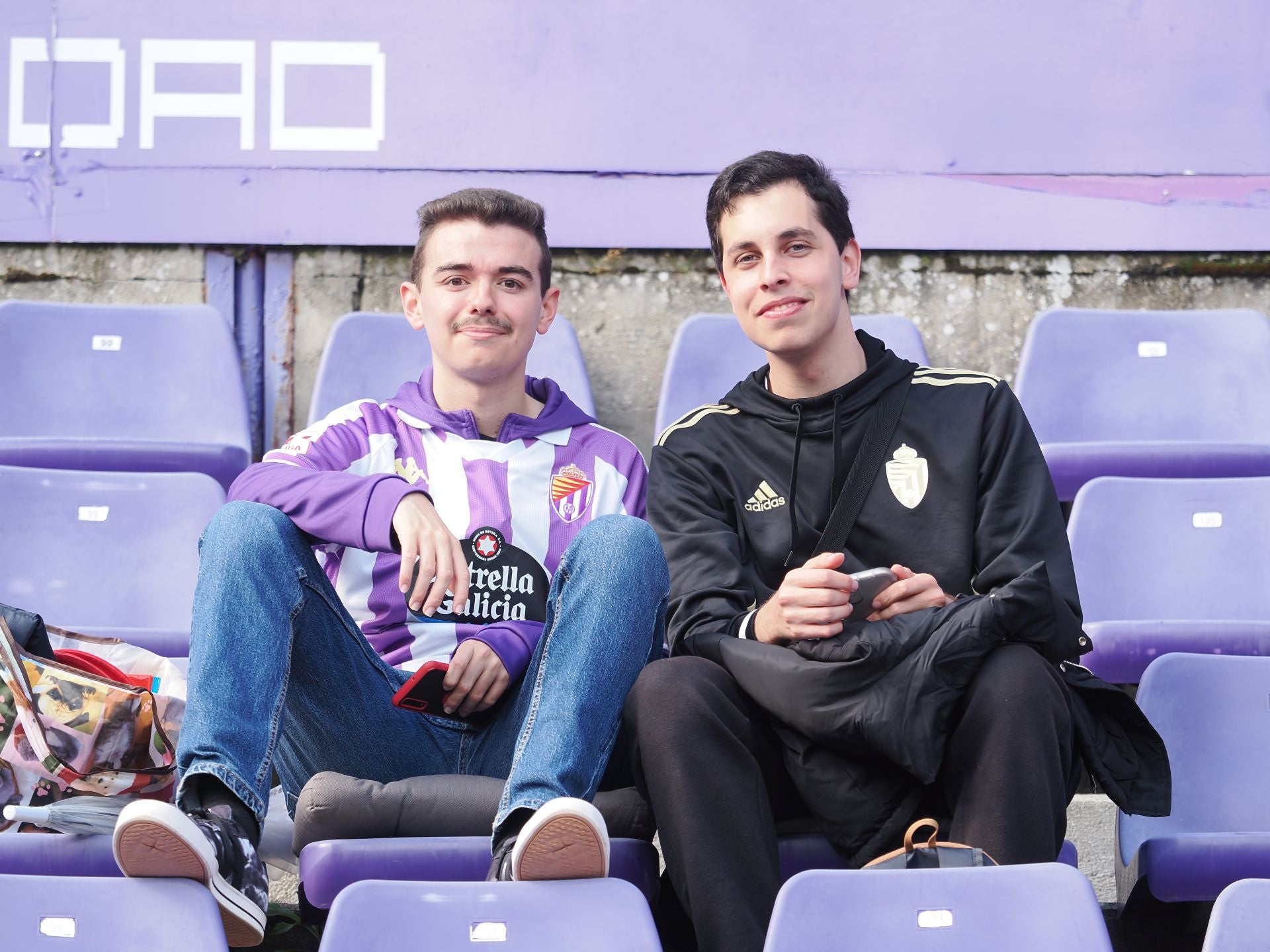 Búscate en la grada del Real Valladolid - Girona (1/3)