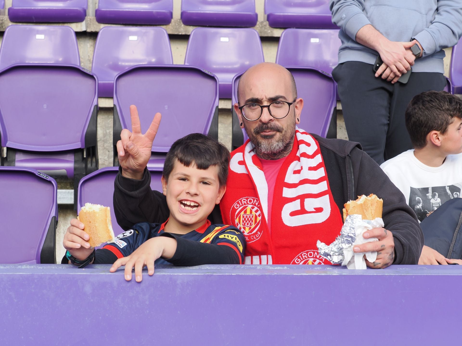 Búscate en la grada del Real Valladolid - Girona (2/3)
