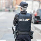 Un agente de la Policía Nacional de Valladolid.