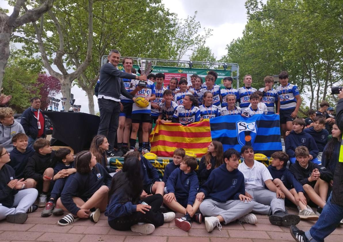 Imagen principal - Imágenes que dejó el torneo en Pepe Rojo.