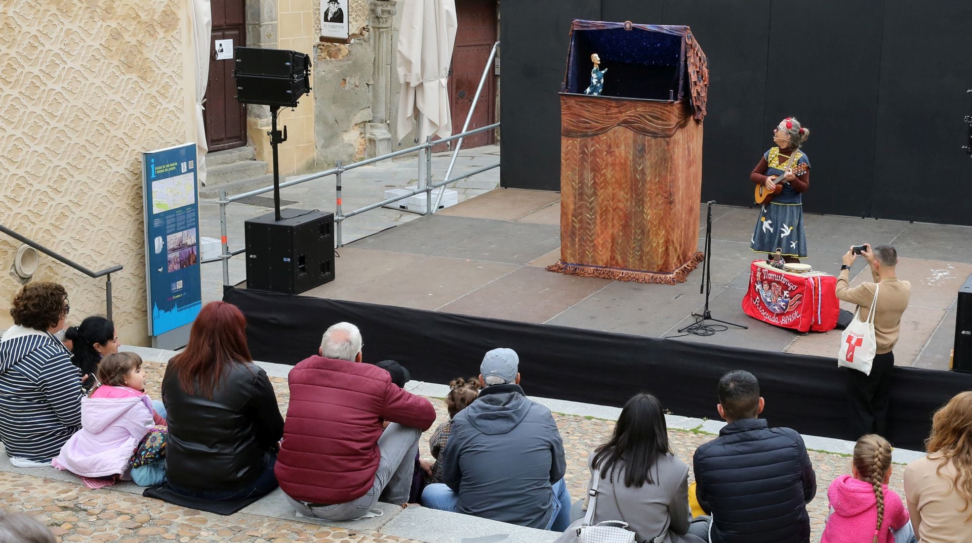 Fotos: Primer día de Titirimundi en Segovia
