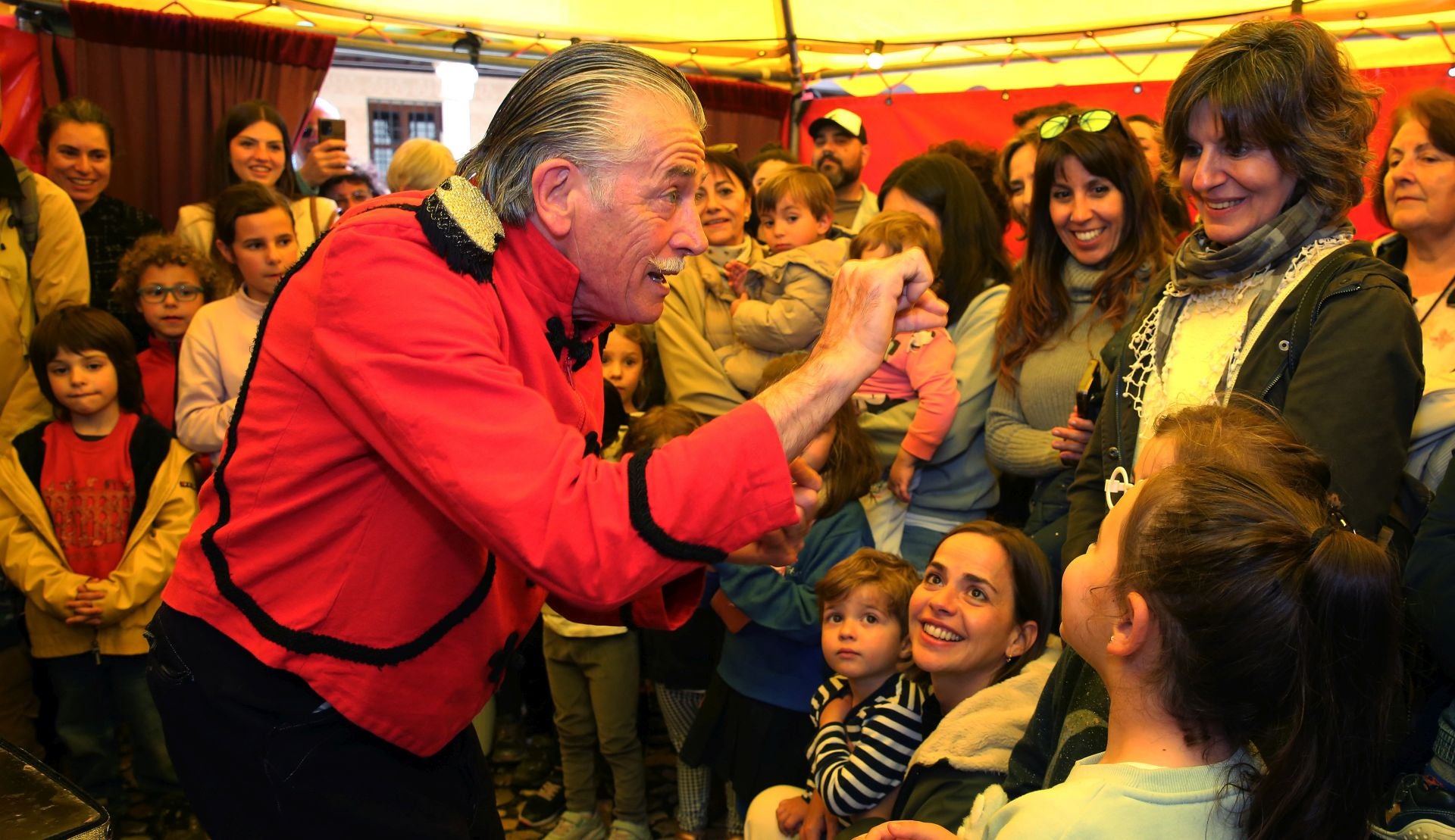 Fotos: Primer día de Titirimundi en Segovia
