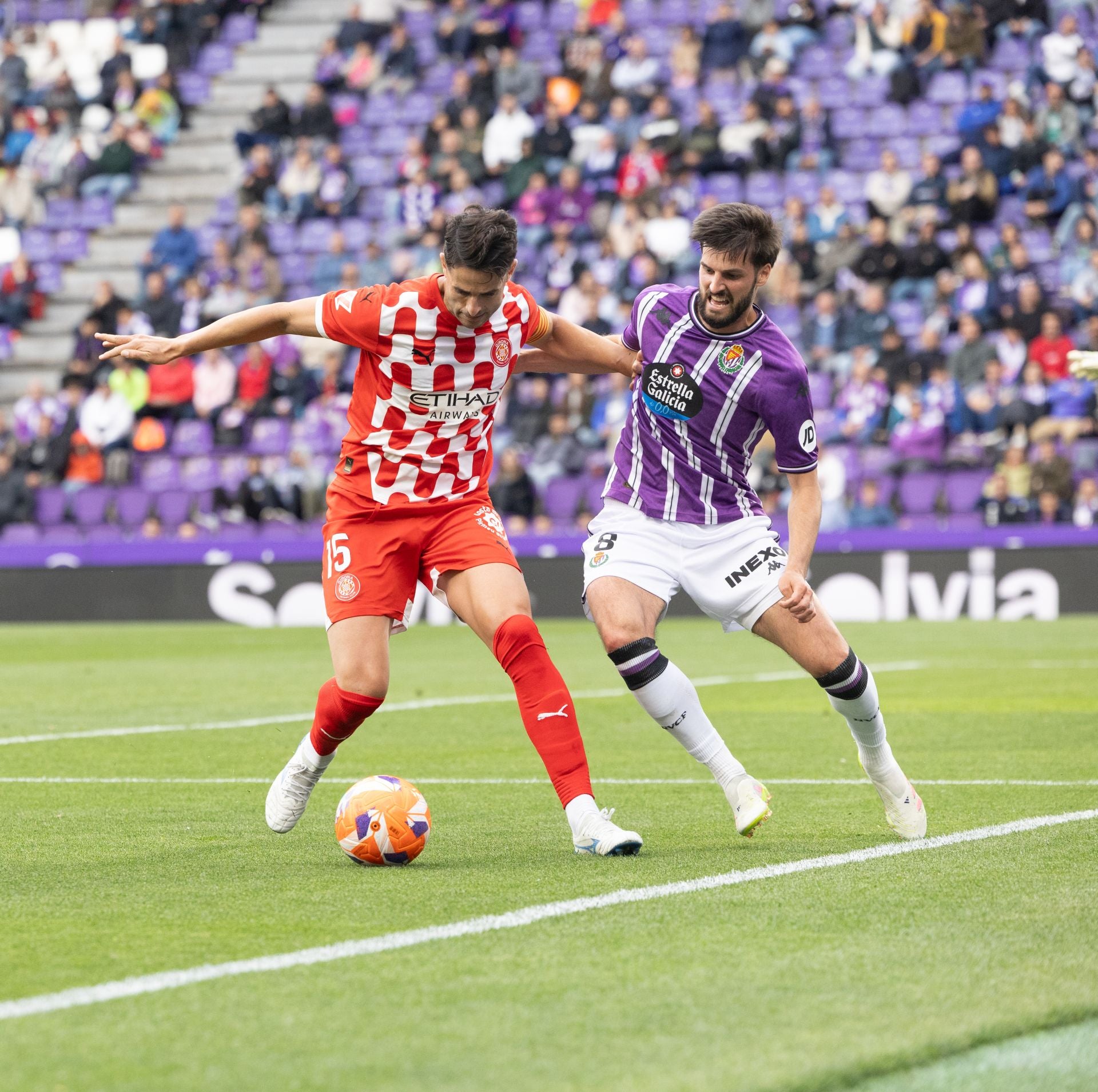 La derrota del Real Valladolid ante el Girona, en imágenes