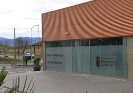 Centro comercial y de usos múltiples.
