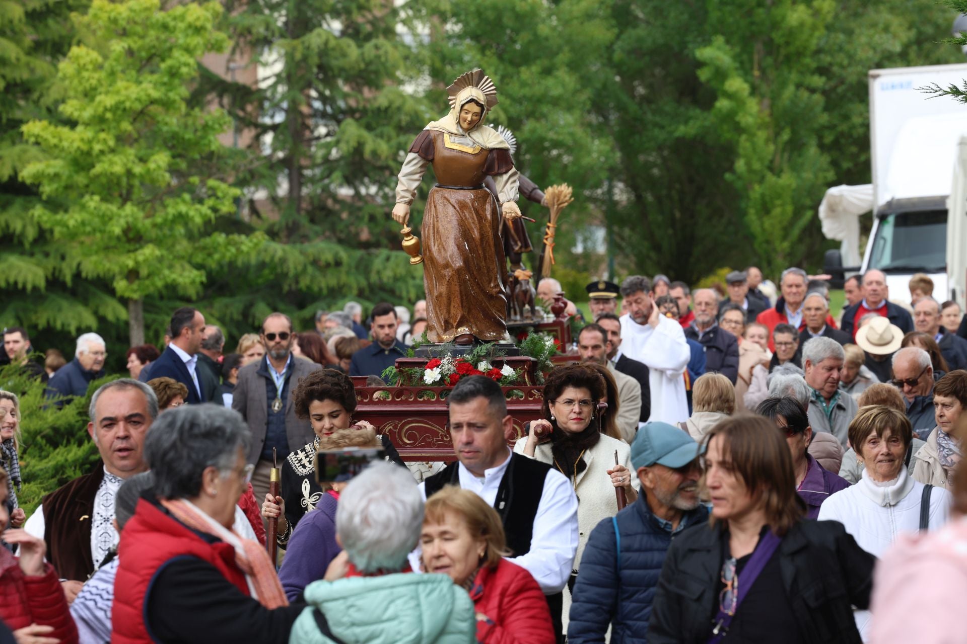 La procesión de San Isidro, en imágenes