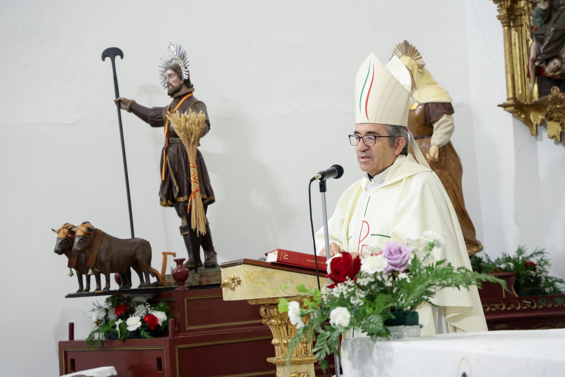 La procesión de San Isidro, en imágenes