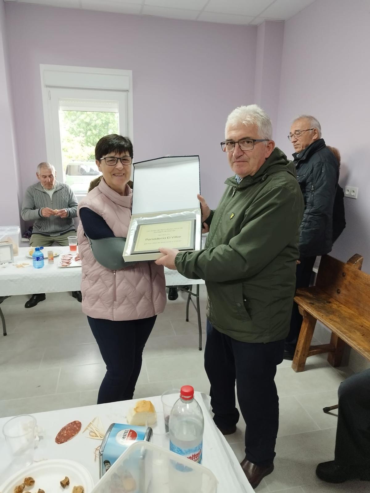 En Gallegos han homenajeado a sus panaderos