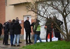 Intervención de la Policía Nacional para detener al agresor en Las Flores el 7 de enero de 2023.