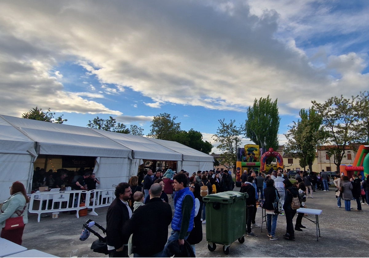 Ritmo y diversión para celebrar con vino y cerveza el fin de semana
