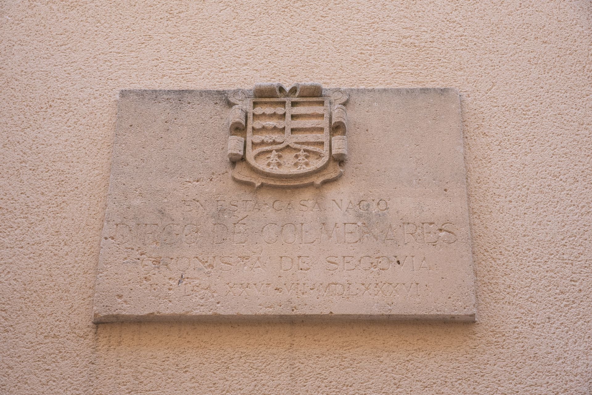 Itinerario gráfico por las placas conmemorativas de Segovia