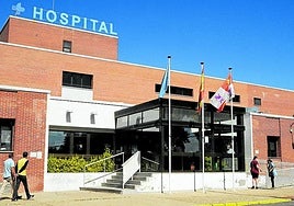 Entrada al Hospital de Medina del Campo.