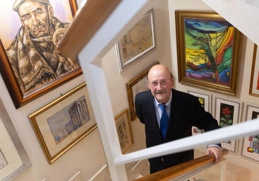 El catedrático jubilado que donará 7.000 libros y 120 obras de arte a la Universidad