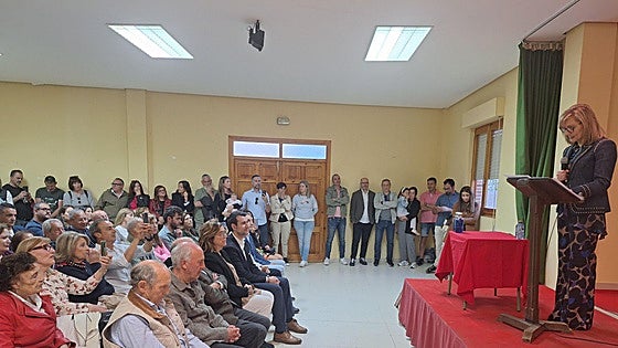 El pregón de Cuenca de Campos rinde un emotivo homenaje a Faustino González 'Tinín'